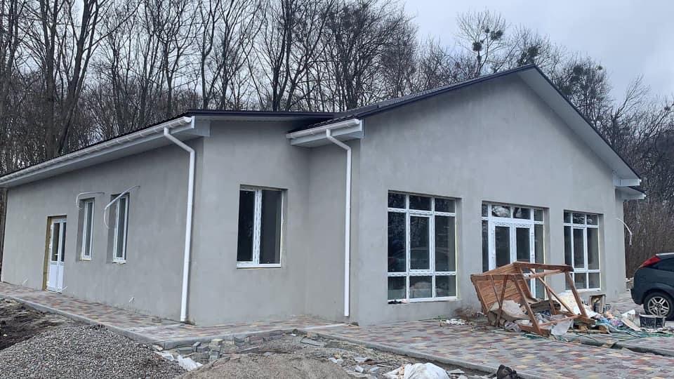 Відсутність сесії КОР унеможливлює реконструкцію школи та будівництво амбулаторії на Ржищівщині