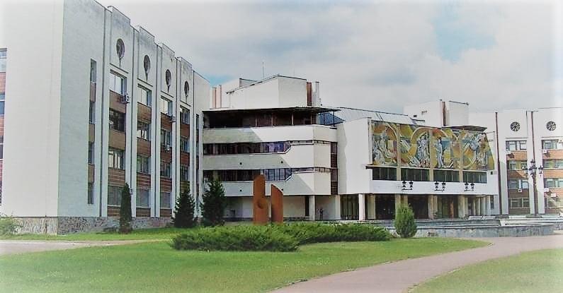 Славутицька лікарня підписала з НСЗУ 16 пакетів медпослуг